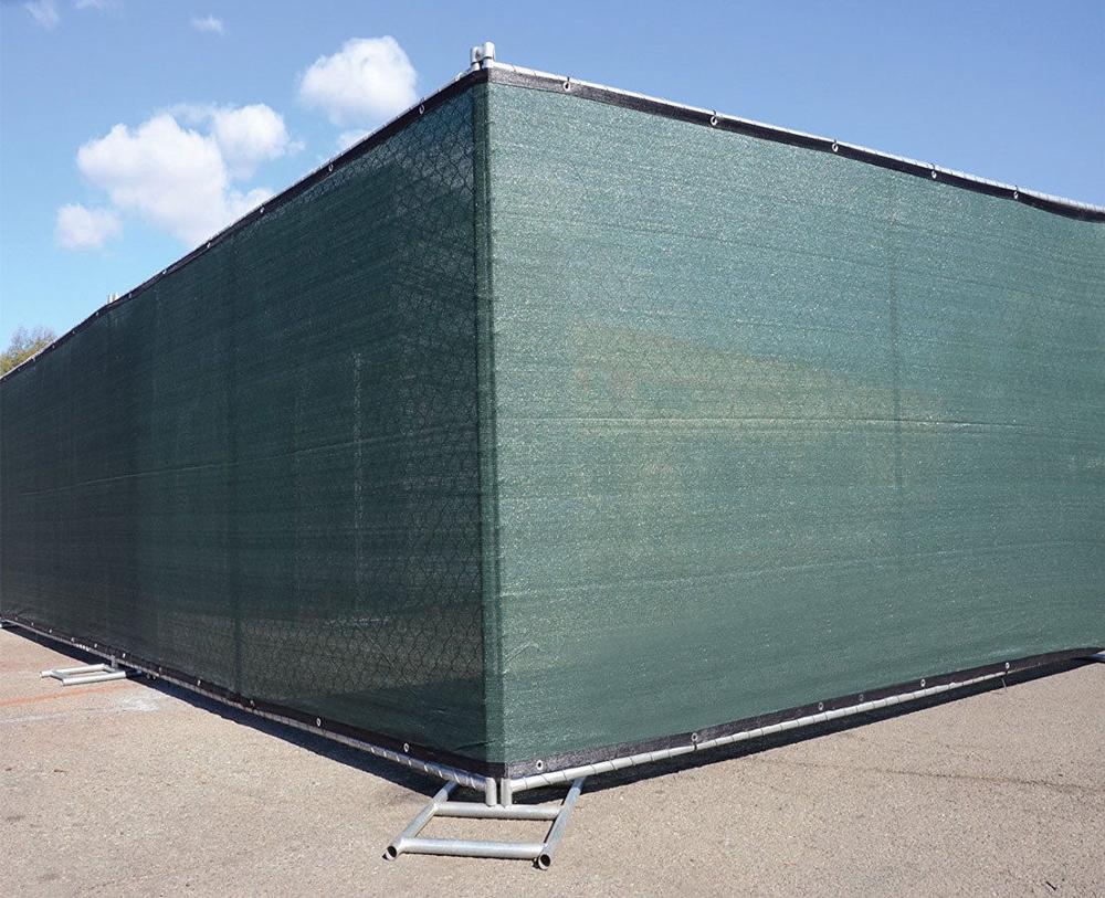 How to choose temporary construction privacy screen for fence contractors?